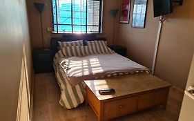 Cheap Kensington Apartment Central London